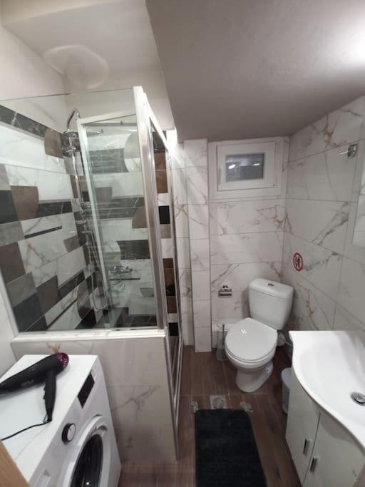 Kassandrou Deluxe Apartment Thessalonique Extérieur photo